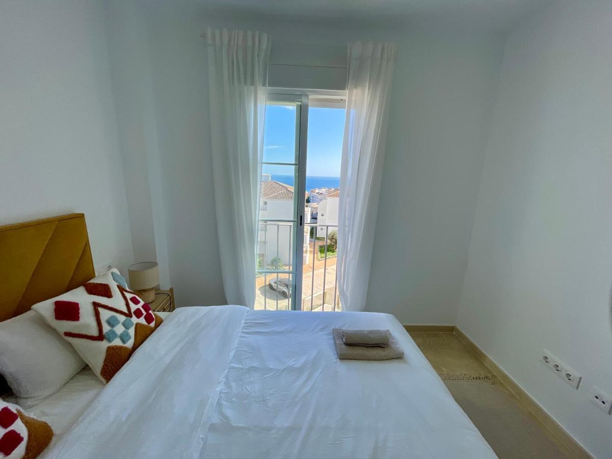 Hill Sea View Apartment Manilva Exterior photo